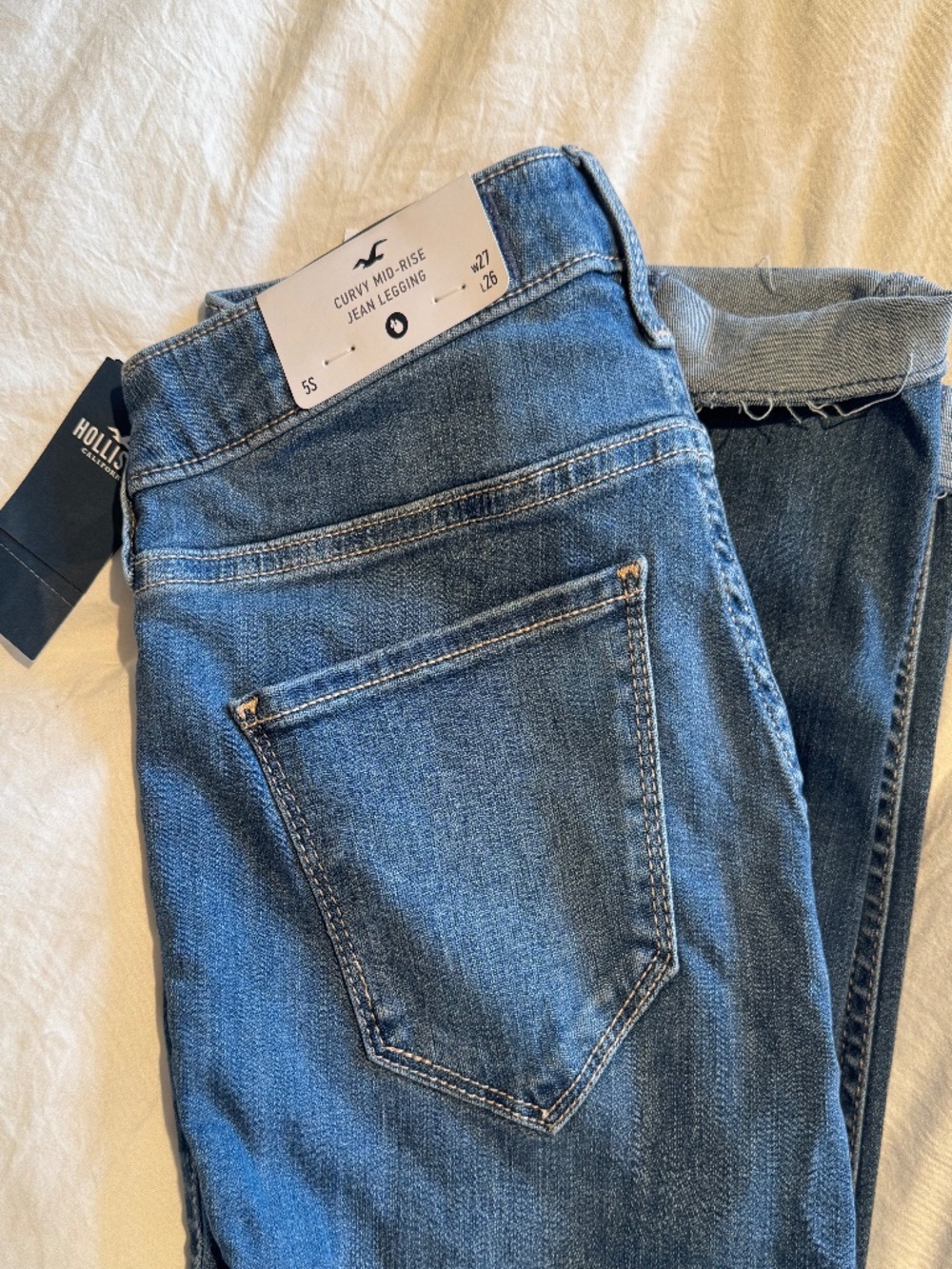 Hollister Curvy Mid-Rise Jean Legging, Size 5S NWT